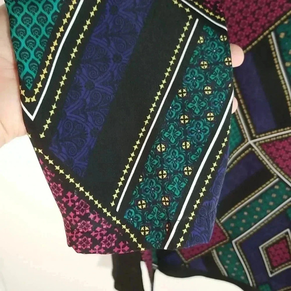 {Vintage- à la carte} 90s Art Deco Geometric Shape Polyester Blouse - Picture 7 of 11